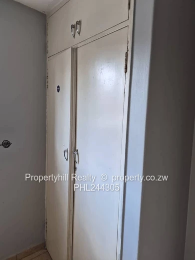 Harare CBD Avenues: 2-Bed Flat 80sqm — Borehole & Paved Yard (Sole Mandate)
