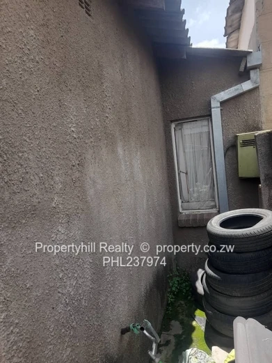 Chitungwiza Unit K (Sole Mandate)