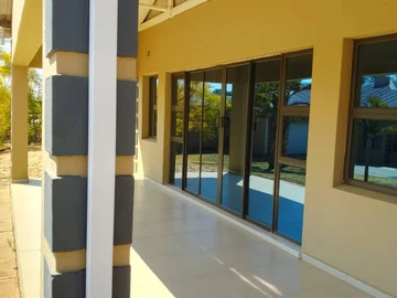 2 Bedroom Garden Flat