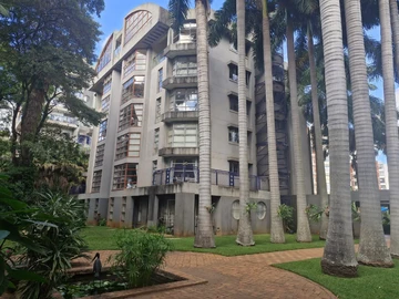 3 Bedroom Flat & Apartment