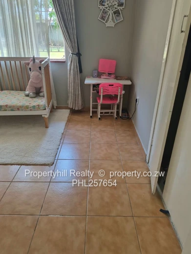 Greendale 3 bedroomed house & 2 bedroomed Cottage (Sole Mandate)