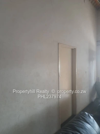 Chitungwiza Unit K (Sole Mandate)