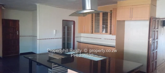 Vacant Malborough House Tolet available