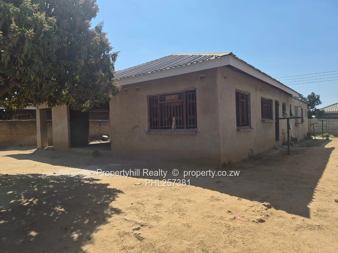 Budiriro 5 House for sale