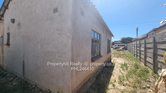 Vacant Full House For Immediate Occupation 