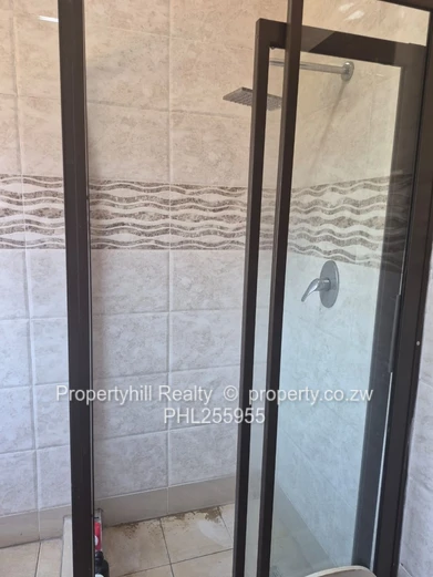 Belvedere Ridgeview -6 Bedroom Double Storey (Sole Mandate)