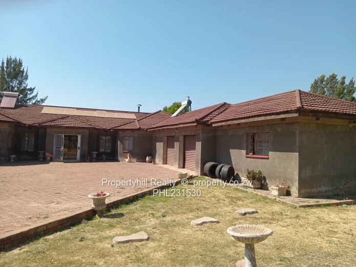 Vacant Malborough House Tolet available